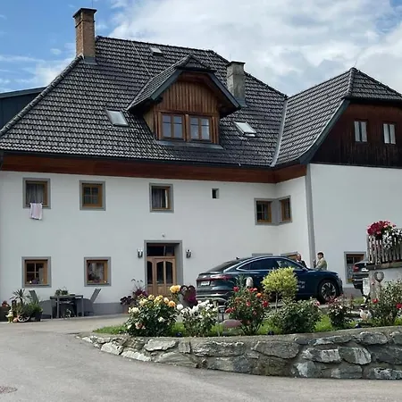 Biohof Koeck Tonibauer Farm stay *